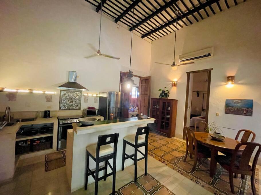 House Dzalbay Santa Lucia With Hot Tub Villa Мерида Екстериор снимка